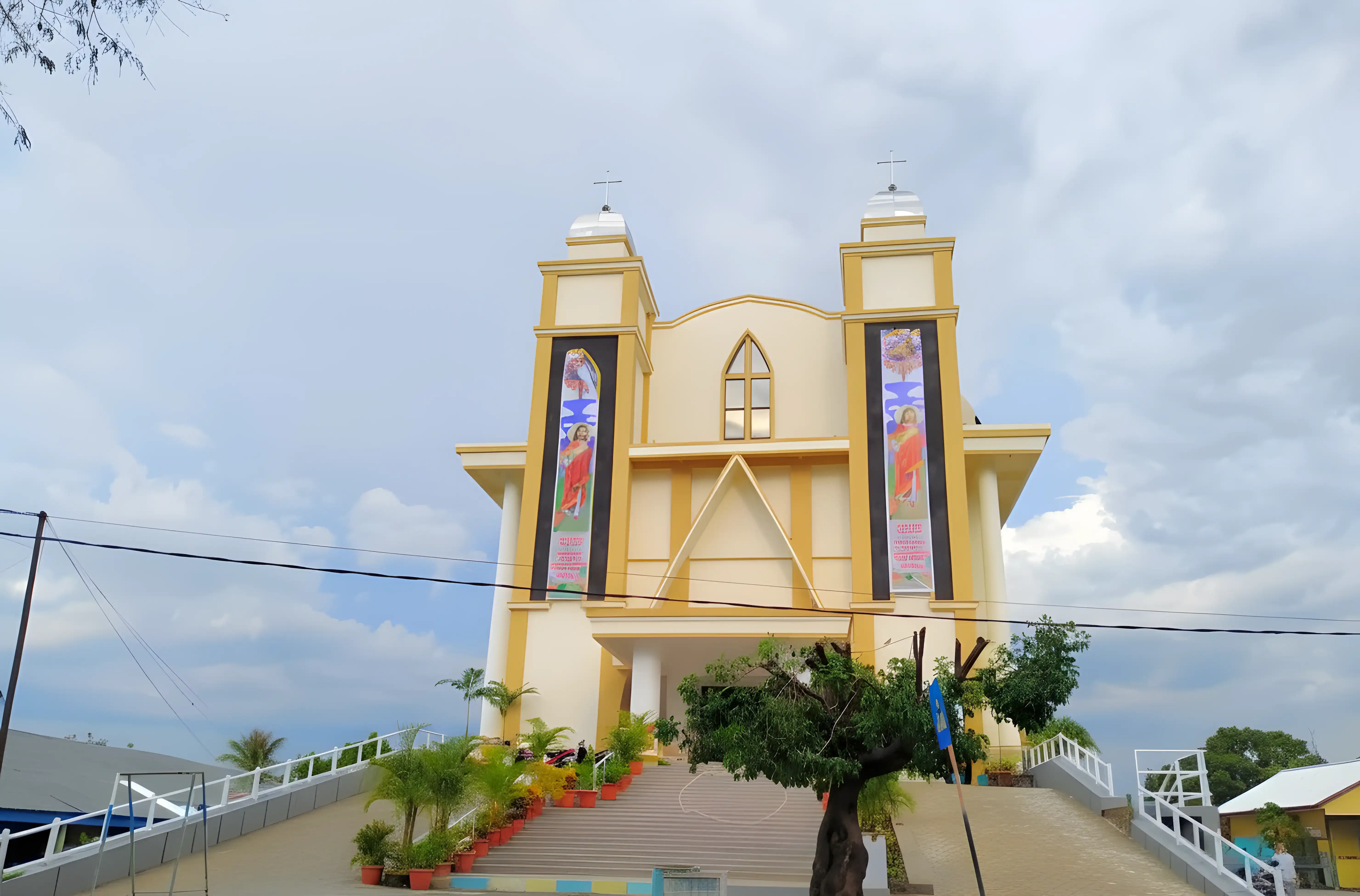 GMIT Imanuel Oepura